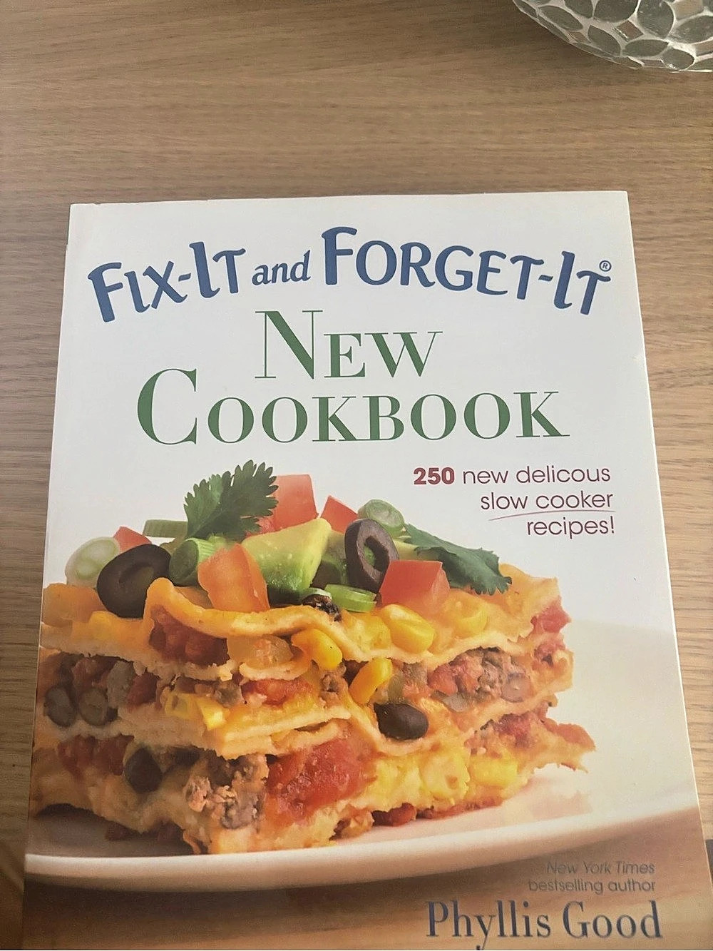 Fix-It and Forget-It New Cookbook Green White